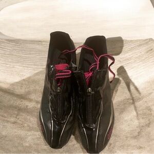 Asics Women's Black and Pink running track Athletic Shoes